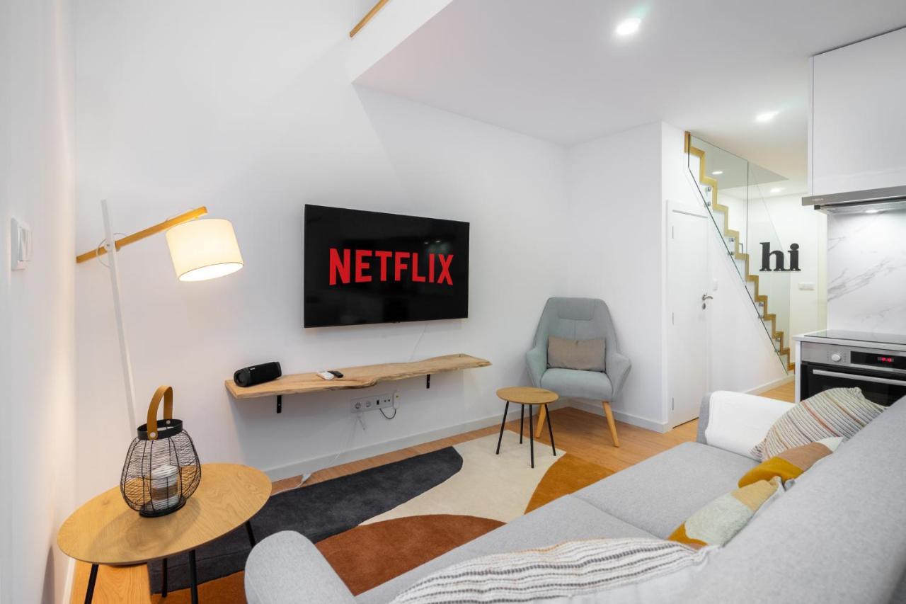Whome Riverside View Premium Apartment W/ Ac & Terrace Porto Eksteriør bilde