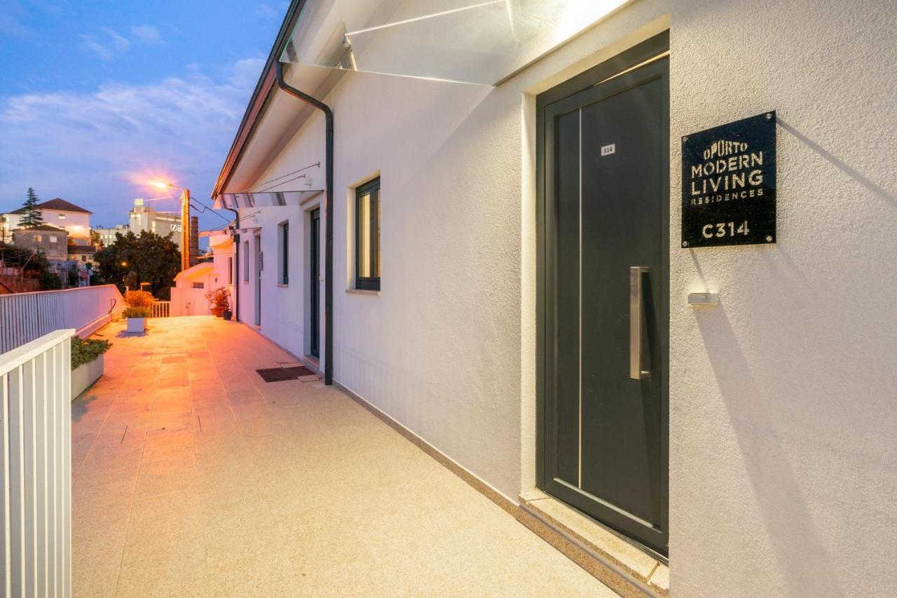 Whome Riverside View Premium Apartment W/ Ac & Terrace Porto Eksteriør bilde
